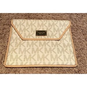 Michael Kors Tablet Sleeve